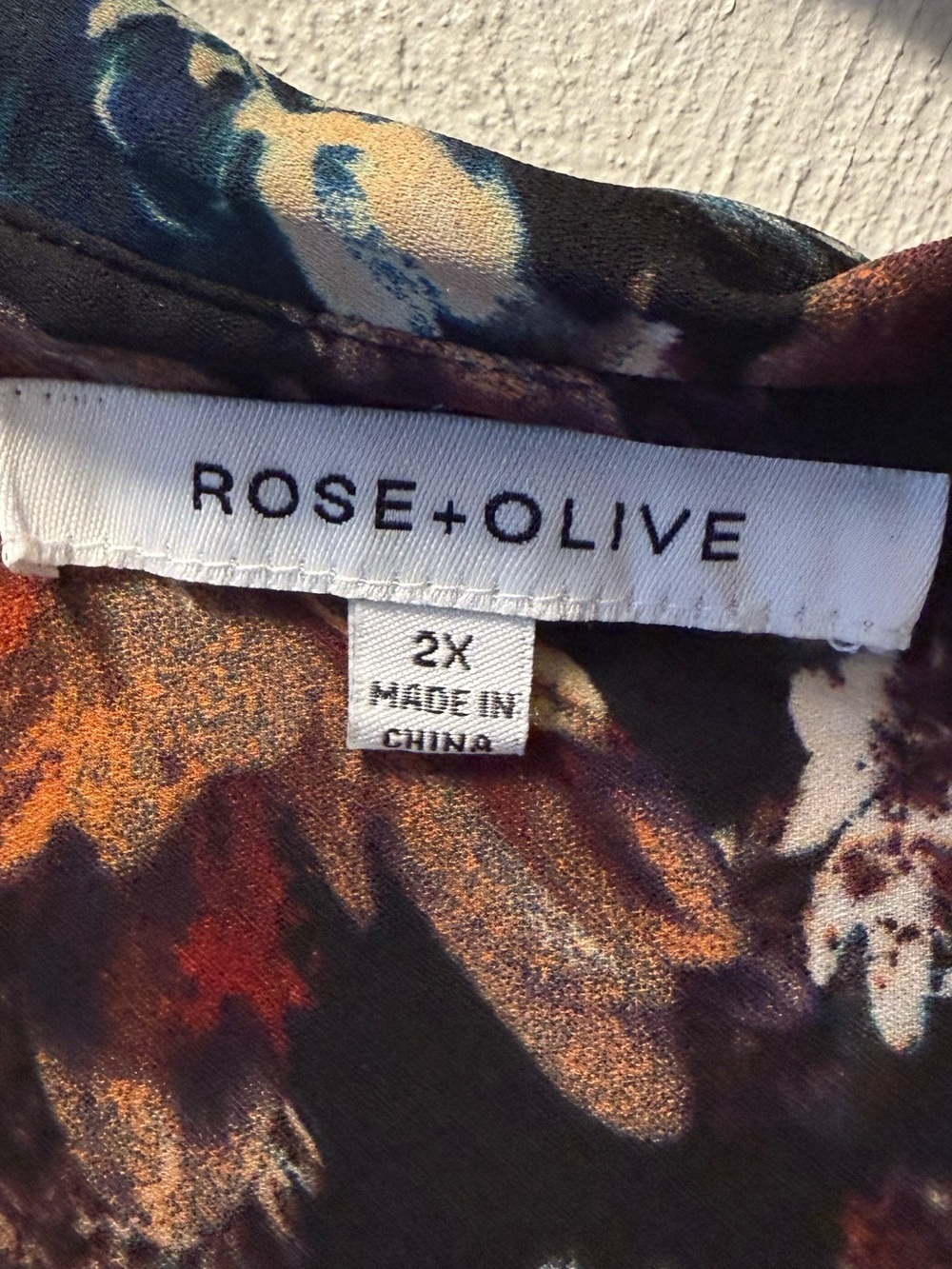 Rose + Olive Mixed Print Blouse 2X Floral Tiger Leopard Statement Top Oversized - Picture 4 of 5